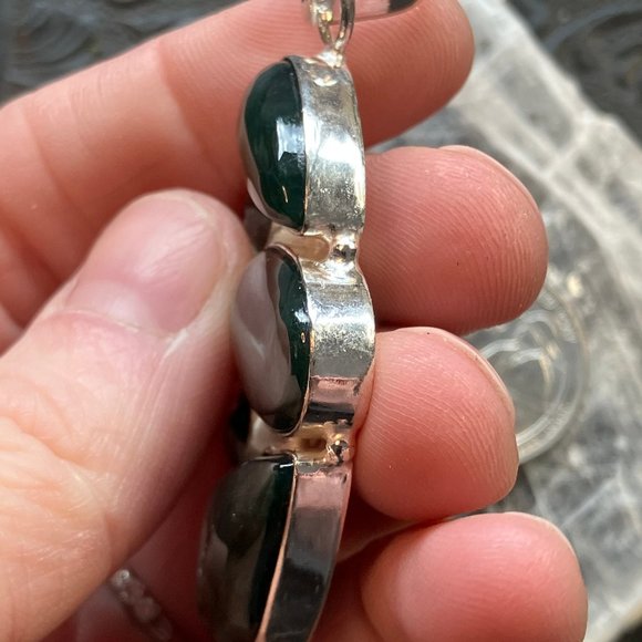 Moss Agate and Green Stone Jewelry Crystal Pendant - Picture 4 of 10